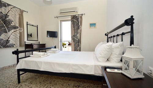 Triple Room, 1 Double Bed