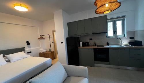 Classic Quadruple Room