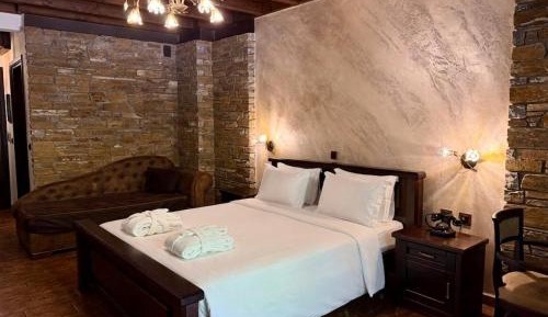 Deluxe Junior Suite