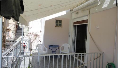Studio with Terrace