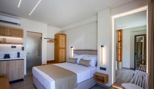 Deluxe Double Room with Sea View