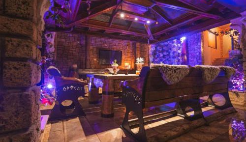 Superior Studio with Hot Tub