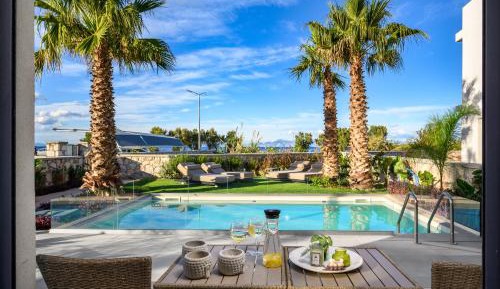 Villa - Beach Front