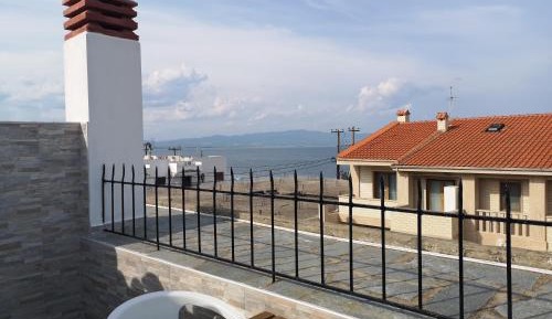 Two-Bedroom Apartment - Split Level (4-5 Adults)