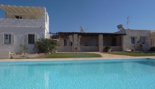 Four-Bedroom Villa with Private Pool and Sea View