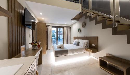 Suite with Private Pool