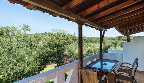 Studio with Garden View