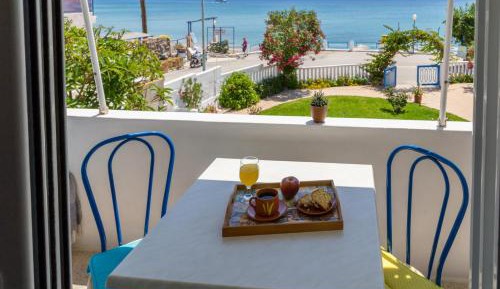 One-Bedroom Apartment with Sea View
