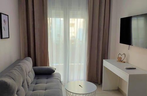 Neoi Epivates House | Navarino Luxe Suites with Sea View