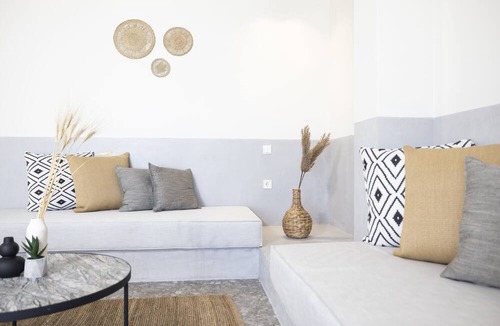 Paliouri House | Kaktus Suites Private Pool