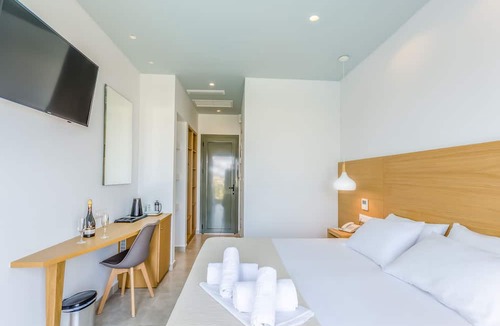 Anissaras Hotel | Anna Maria Village