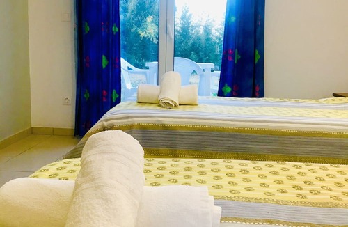 Agnos House | Banos apartments and swimming pool