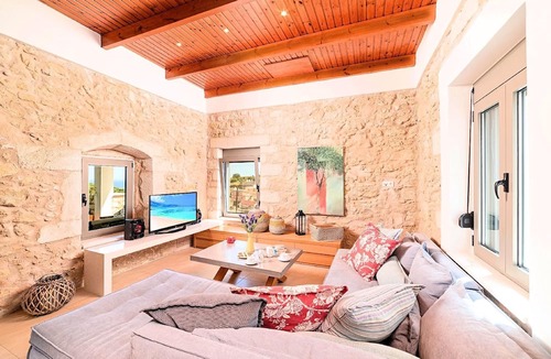 Kournas House | Villa "Acrothea Villa"