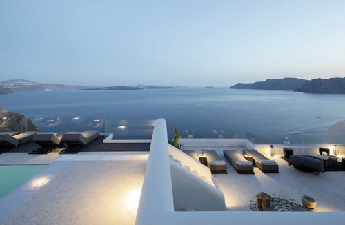 Oia Hotel | Hom Santorini
