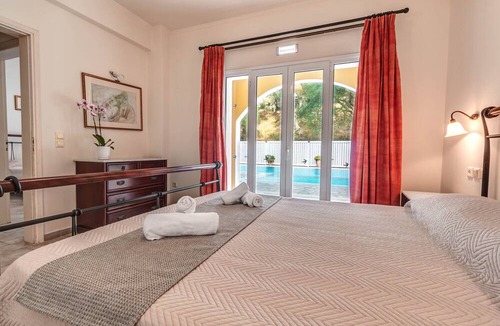 Agios Stefanos Villa | Agios Stefanos Bay - Villa Anna