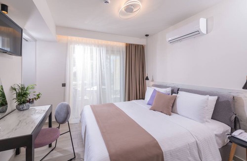 Pigianos Kampos Hotel | CHC Imperial Hotel – Adults Only