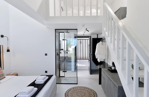 Scala Hotel | Hotel Yianna