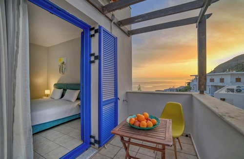 Khora Sfakion Hotel | Sfakian Horizon