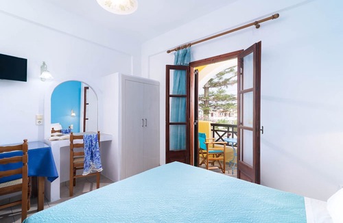Emporio House | Mandilaria Studios