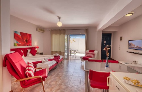 Barbati House | Glyfa Apartments