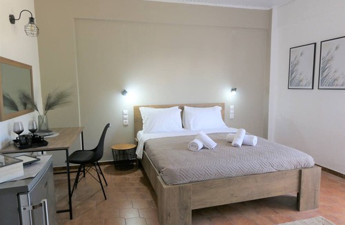 Stalida House | Stalis Drops