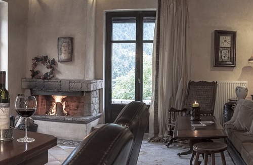 Kardaras House | Ostra Menalon Luxury Suites