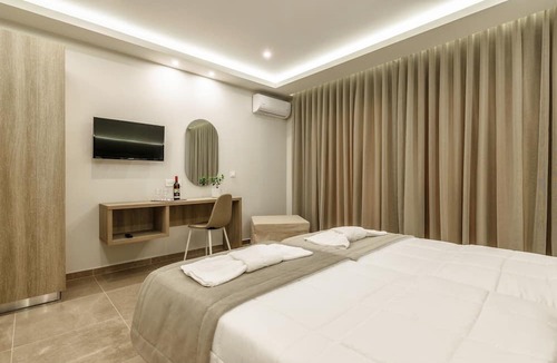 Amoudi House | Remezzo Apartments & Studios