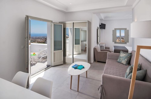 Fira House | Altemar Suites