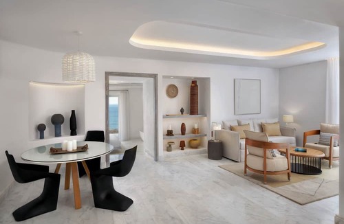 Tourlos Hotel | Mykonos Riviera Hotel & Spa a member of Small Luxury Hotels of the World
