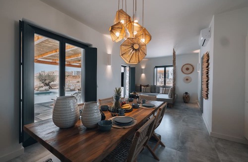 Naousa Hotel | Kosmitis Suites & Villas