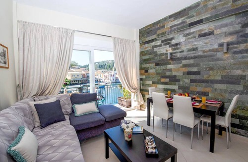 Longos Apartment | Loggos Panoramic Views Electra By Konnect