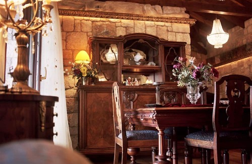 Panagitsa Hotel | Leventis Art Suites
