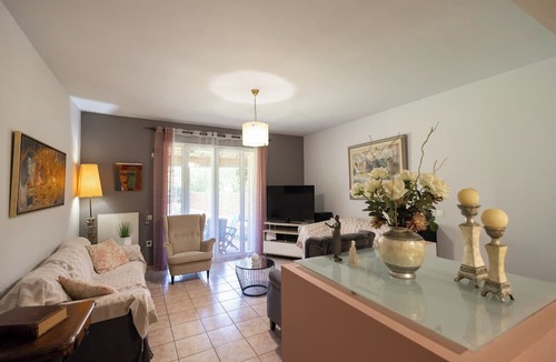 Alepou Villa | Villa Aristotle
