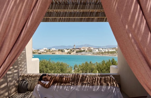 Naousa Hotel | Salt Suites Paros