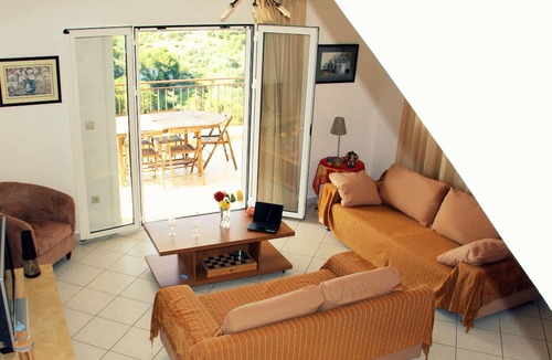 Lakithra Villa | Europe's Villas