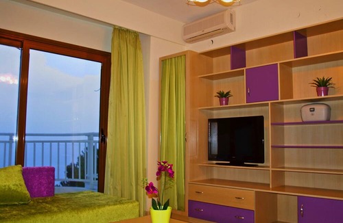 Koinira Hotel | Maranton Beach Hotel