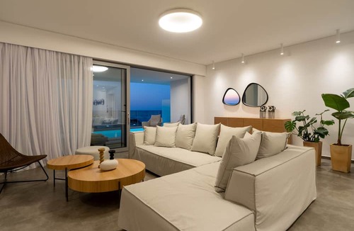 Gournai Villa | Dias Blue Villa
