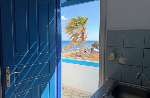 Agios Georgios Hotel | Stavros Beachfront Domes by Booking Kottas