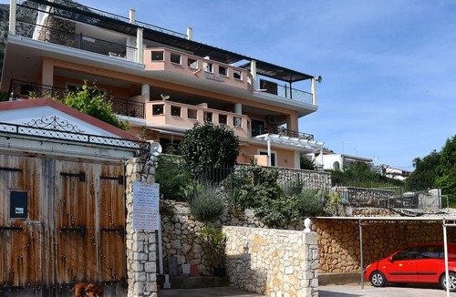 Barbati House | Sarakinos Apartments
