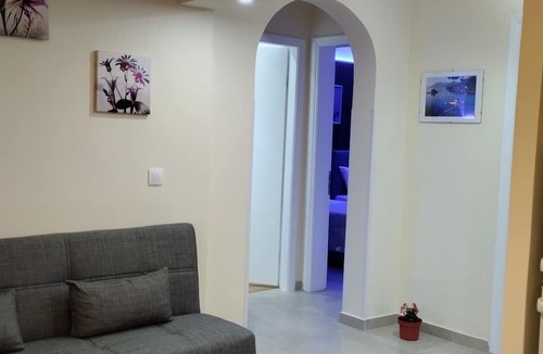 Ipsos House | Corfu Dream Fani