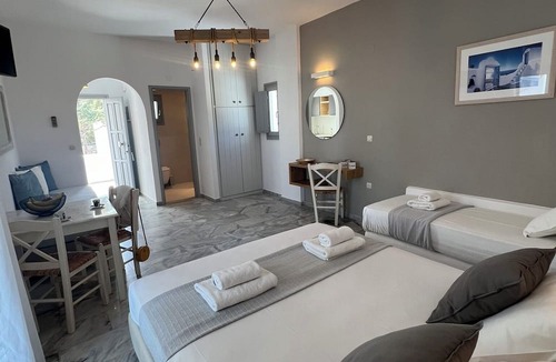 Logaras Hotel | CAELI PAROS by Kostas and Ioanna Studios