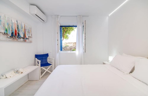 Tinos Town House | Stavros Bay