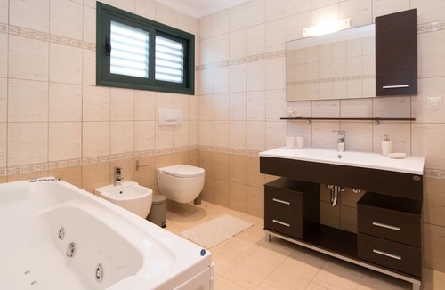 Thermaikos House | Angelbay Bungalows