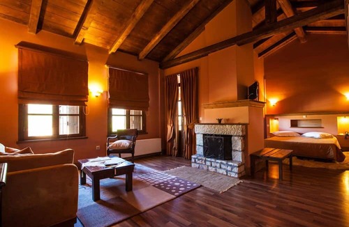 Vitina Apartment | Vitina House