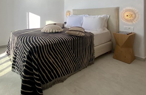 Tourlos Apartment | Calistus Mykonos