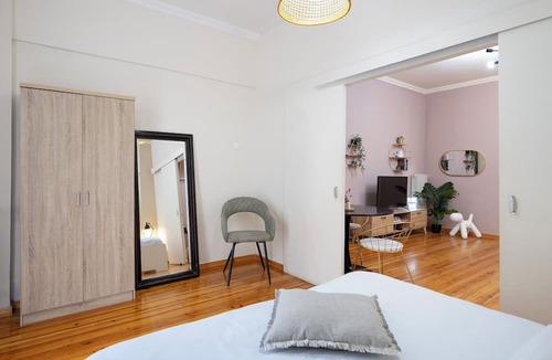 Thessaloniki City Centre Apartment | Houseloft White Tower Collection