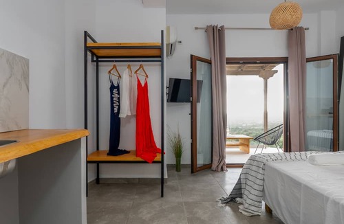 Leivathos Apartment | Hilltop Resort