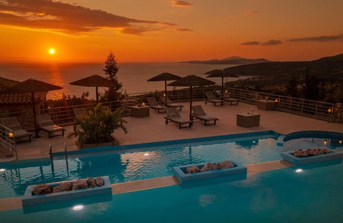 Elation Villa | Strofilia Authentic Villas