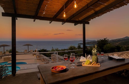Elation Villa | Strofilia Authentic Villas