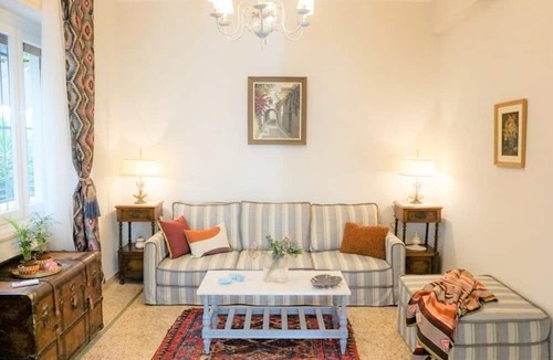 Palaio Faliro Apartment | A Happy Stay by Edem Beach by Athenian Homes